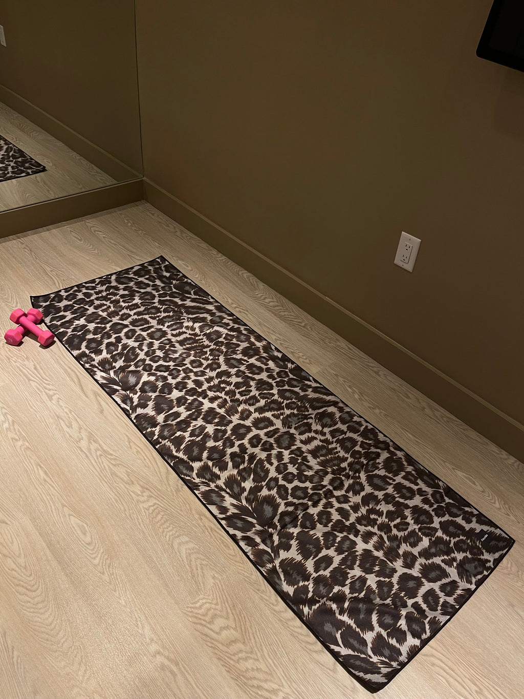 Cheetah Mat Towel
